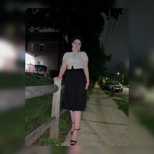 Meet your Posher, Nayy